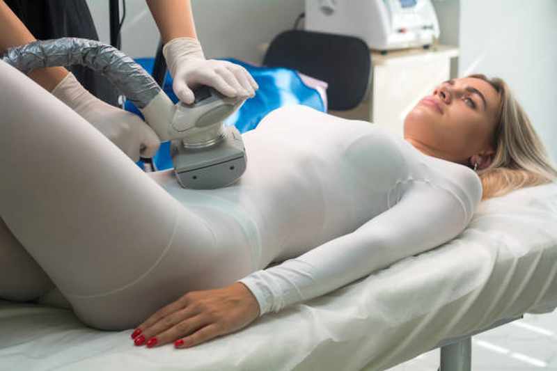 massage-body-woman-cosmetology