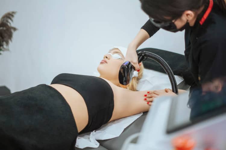 woman-laser-hair-removal